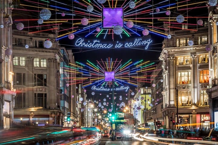 Christmas Lights Private London Taxi Tour