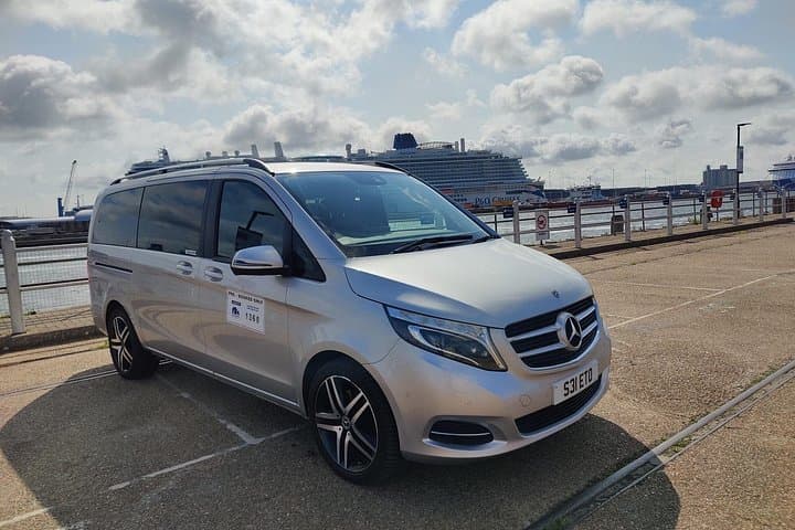 Private Airport or Cruise Transfers in the UK