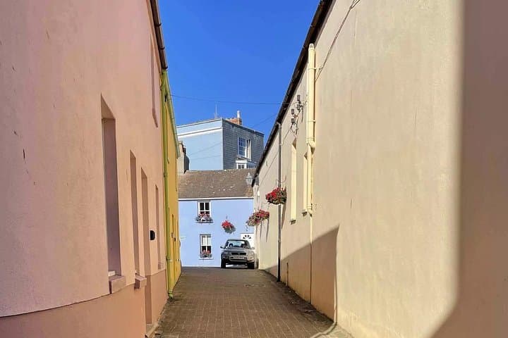Tenby's Medieval Walls & Coast: A Self-Guided Walking Audio Tour