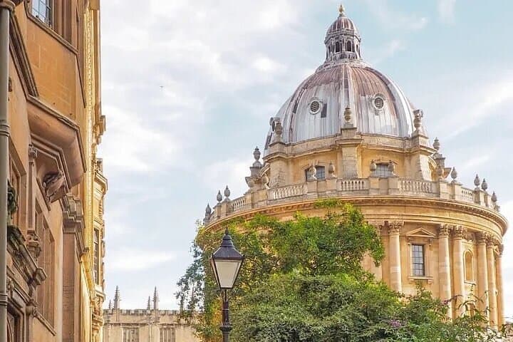 Oxford University Tour (10 attractions)
