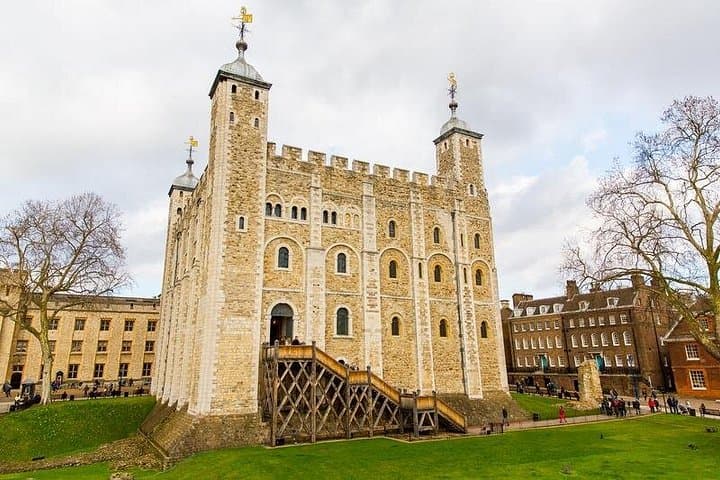 Admission Ticket to The Tower of London & Crown Jewels Exhibition