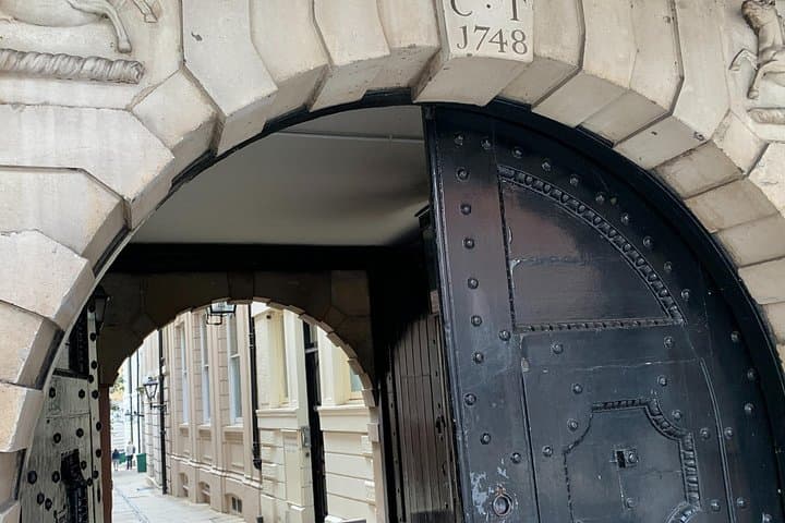 Stories from the Great Fire of London: A Self-Guided Audio Tour