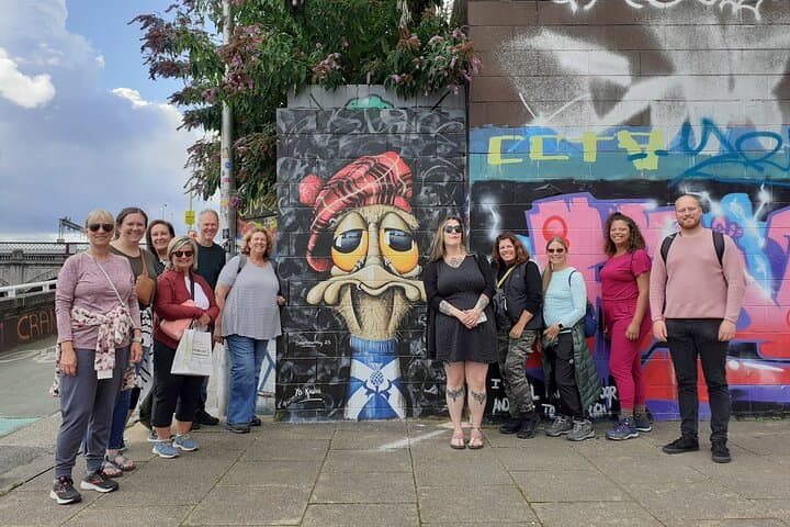 Private Glasgow Street Art Tour: Explore the City Murals