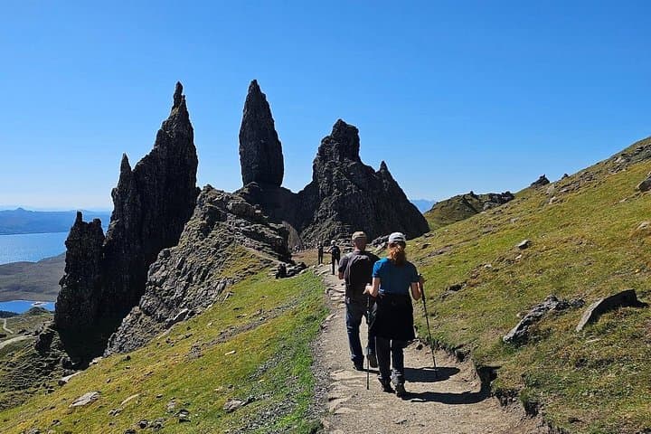Edinburgh or Glasgow: Isle of Skye 3-Day Privately Guided Tour