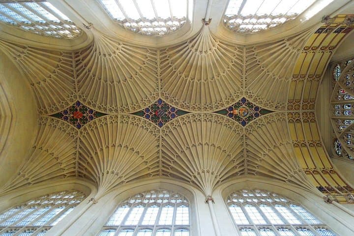 London to Bath and Stonehenge Private Day Trip