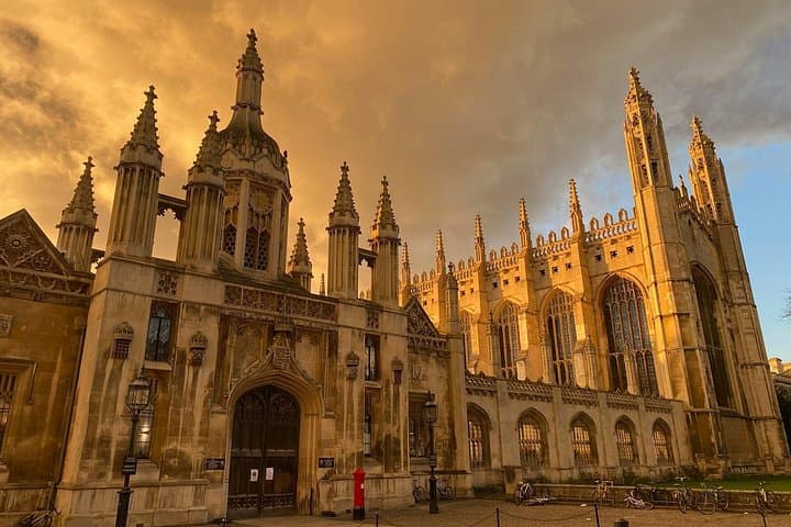 Cambridge and the University Day Trip from London