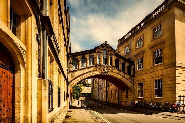 Cotswold, Oxford and Stratford Day Trip from London