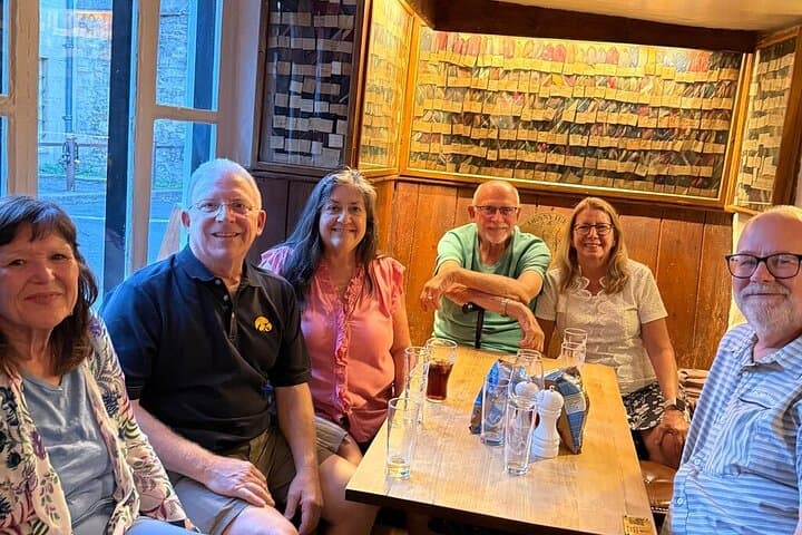 Oxford Pub Tour: Historic Pubs and Local Brews