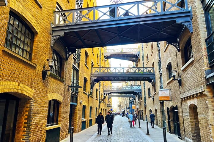 London’s South East: A Riverside History city game