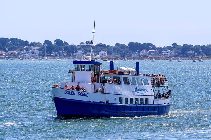 Festive Harbour Cruise with Mulled Wine and Mince Pies