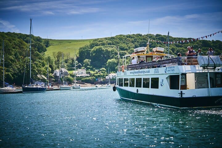 Scenic Harbour Cruise in Plymouth with Commentary