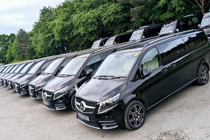 Private Transfer Any London Hotel to Southampton Cruise Port