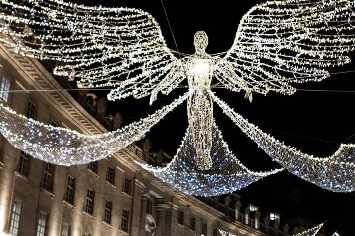 Christmas in London Walking Tour