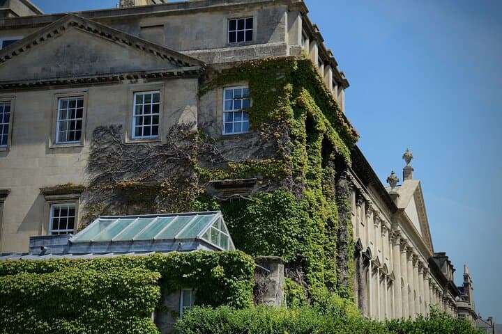 Bath Private Walking Tour with Local Guide