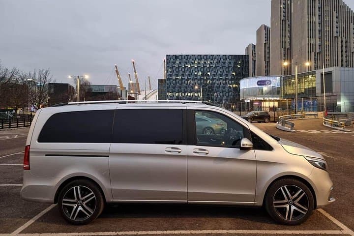 Private Transfer from Southampton Cruise Port to Central London