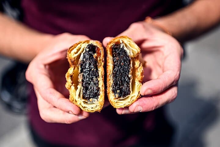 Private London East End Food Tour: 7 Tastings with Fish & Chips