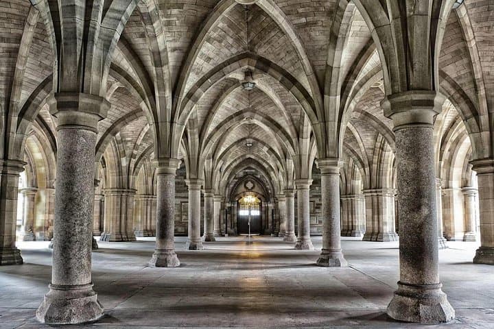 Glasgow Private Walking Tour with a Local