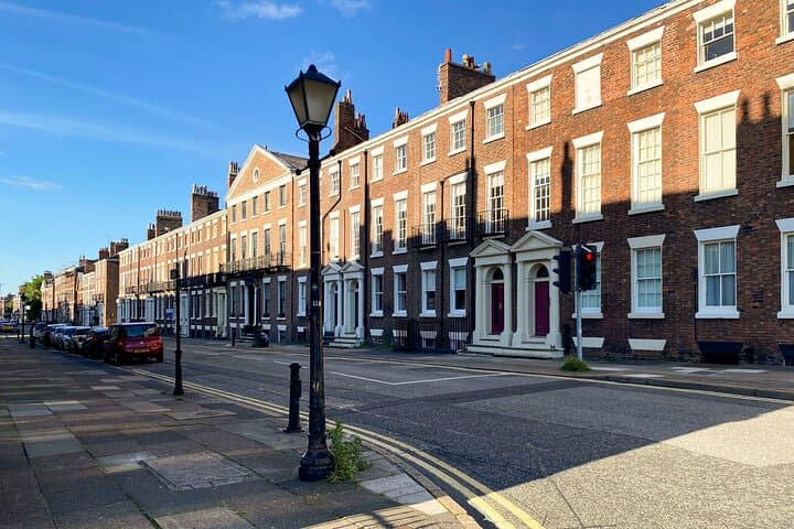 Liverpool: Taverns, Temples and Traditions city game