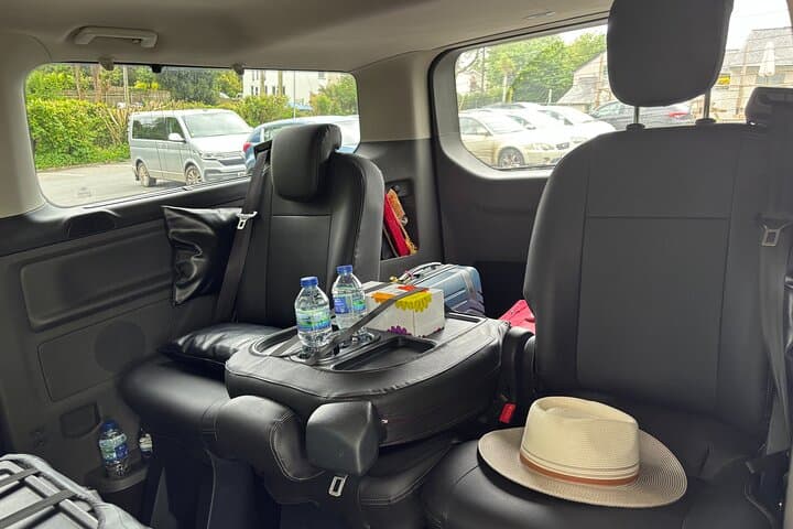 London Heathrow Bath , Southampton Private Airports Transfers