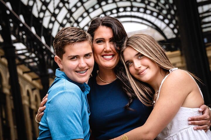 1 Hour Private London Photoshoot with Award-Winning Photographer