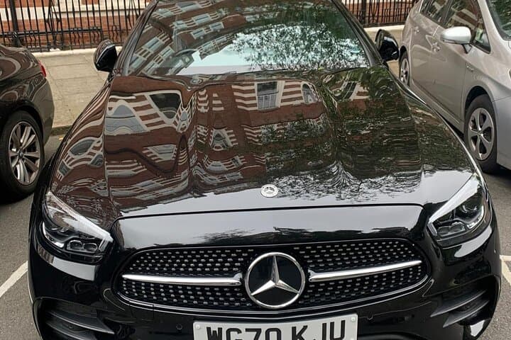 Private Transfer to/from London: Arrival and Departure Both