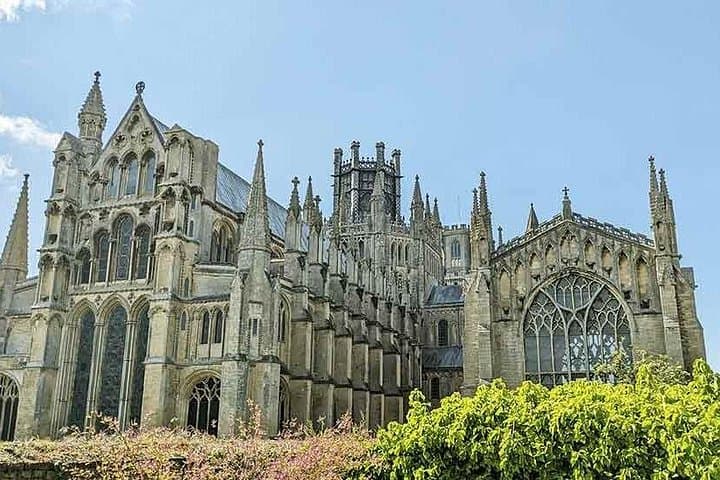 London to Cambridge University Tour with Alumni inc Kings College