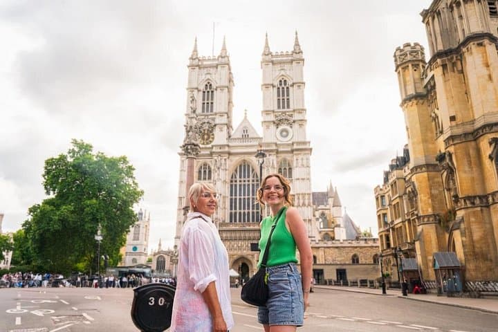 London: Westminster Abbey, Big Ben, Tower of London & Cruise