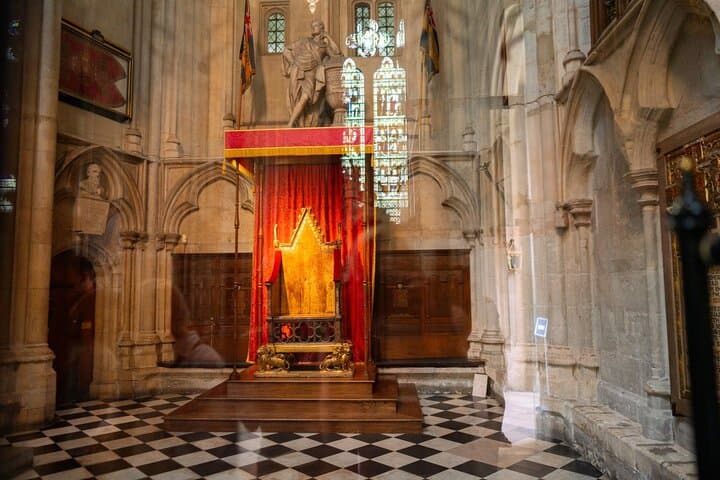 London: Westminster Abbey, Big Ben, Tower of London & Cruise