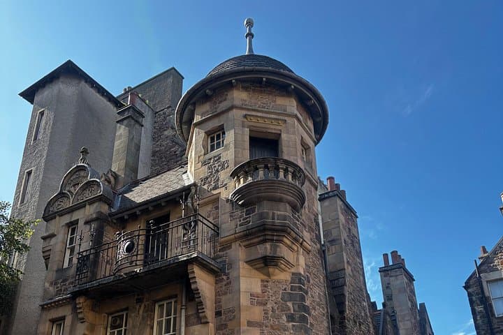 Morning Edinburgh Tour Hidden Gems tour: A four-Hour Scenic Drive