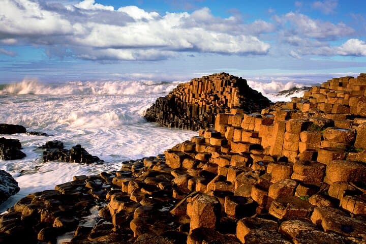 Belfast Shore Tour 2026 Giant's Causeway and Atlantic Coast