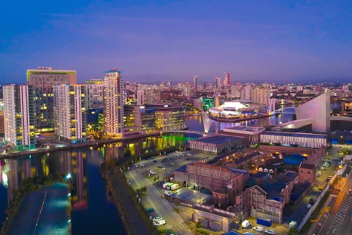 Manchester Airport Taxi Transfers Service