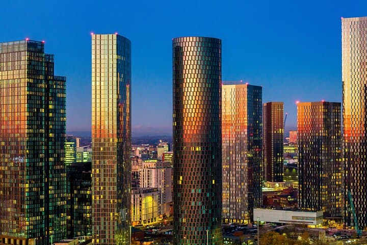 Manchester Airport Taxi Transfers Service