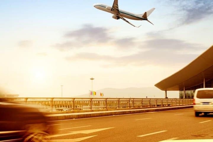 Private Taxi Transfer from & to Heathrow to London