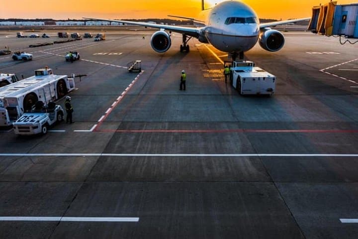 Private Taxi Transfer from & to Heathrow to London
