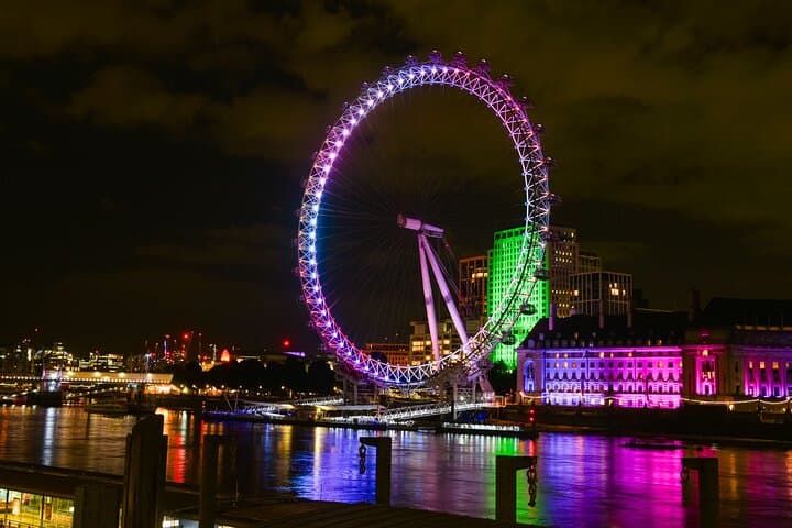 Lights of London Night Photography Tour