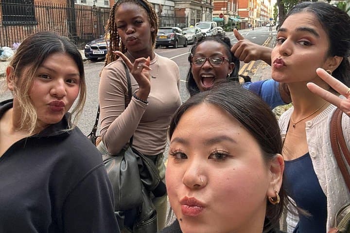 London Murder Mystery: Self-Guided Detective Walk