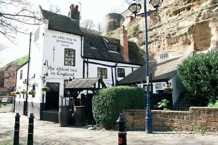 Nottingham Private Walking Tour With a Local Guide