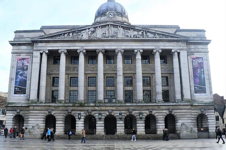 Nottingham Private Walking Tour With a Local Guide