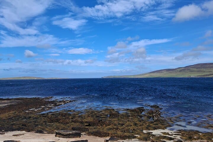 Semi Private in Orkney and Kirkwall Tour with History and Sights