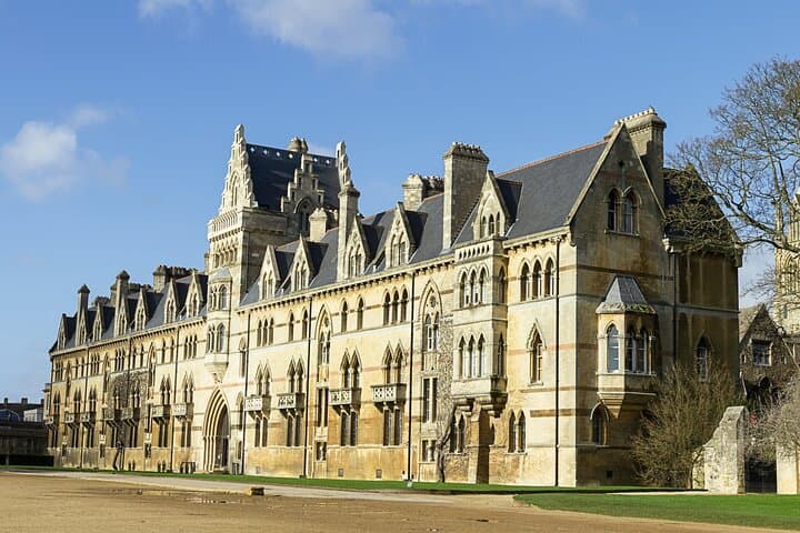 Explore Christ Church College, one of Oxford’s most prestigious colleges and inspiration for Hogwarts.