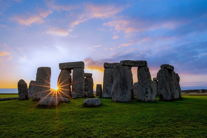 Discover the 5,000-year-old mystery of Stonehenge on a full-day private tour.