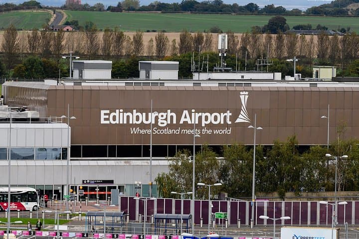 Edinburgh Airport Private Transfers To & From Edinburgh Airport