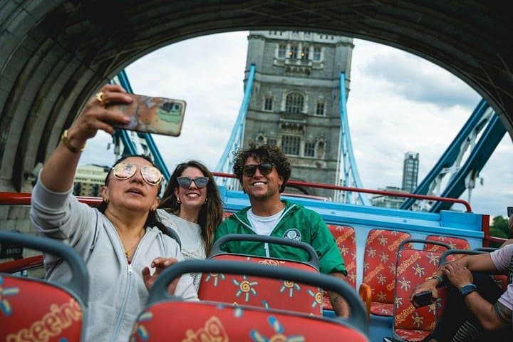 City Sightseeing London Hop-On Hop-Off Bus & Optional Add-Ons