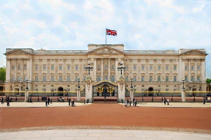 Customizable London Cab Tours Explore at Your Own Pace