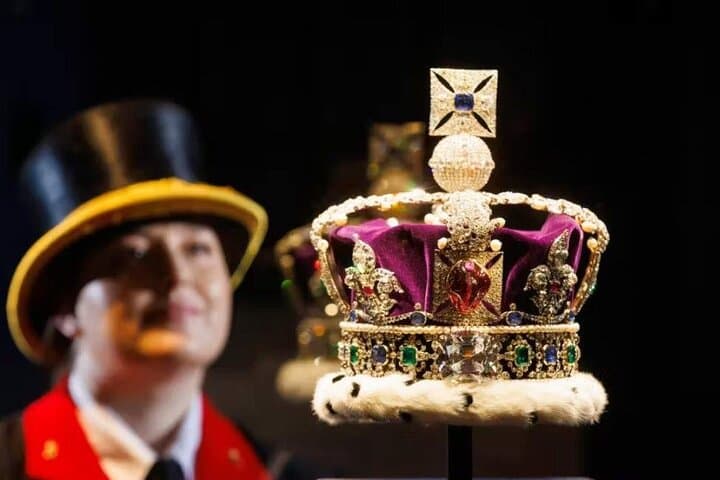 Tower of London and Crown Jewels Exhibition Ticket with options
