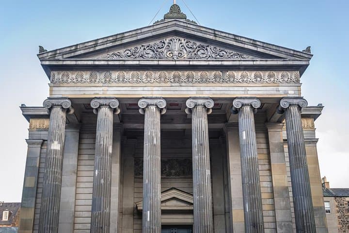 Surgeons' Hall Museums Private Guided Tour with Tickets