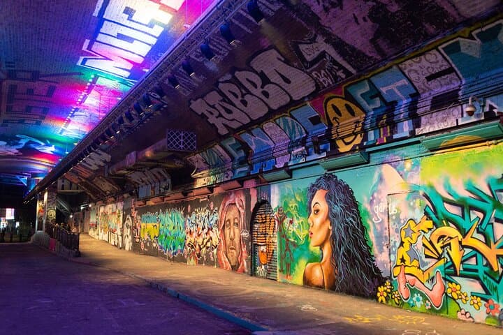 Lights of London Night Photography Tour