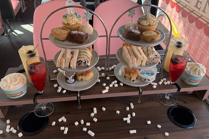 London: The Snowman Afternoon Tea Bus Tour