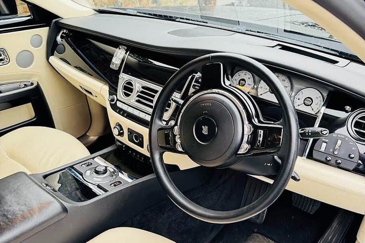 Explore Northern Ireland in Style: Rolls-Royce