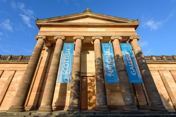 Edinburgh Old Town Landmarks Private Guided Walking Tour